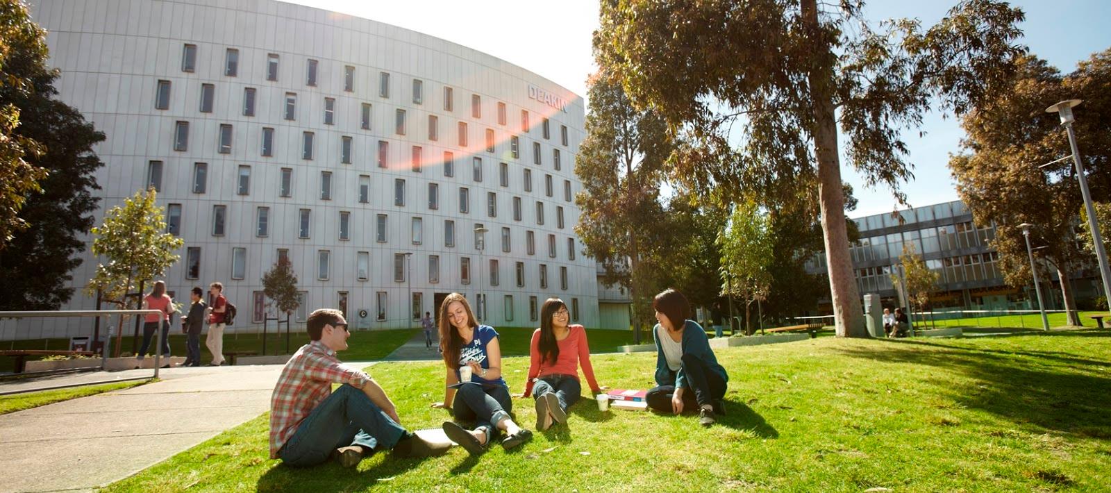Looking for Deakin University Assignment Help?